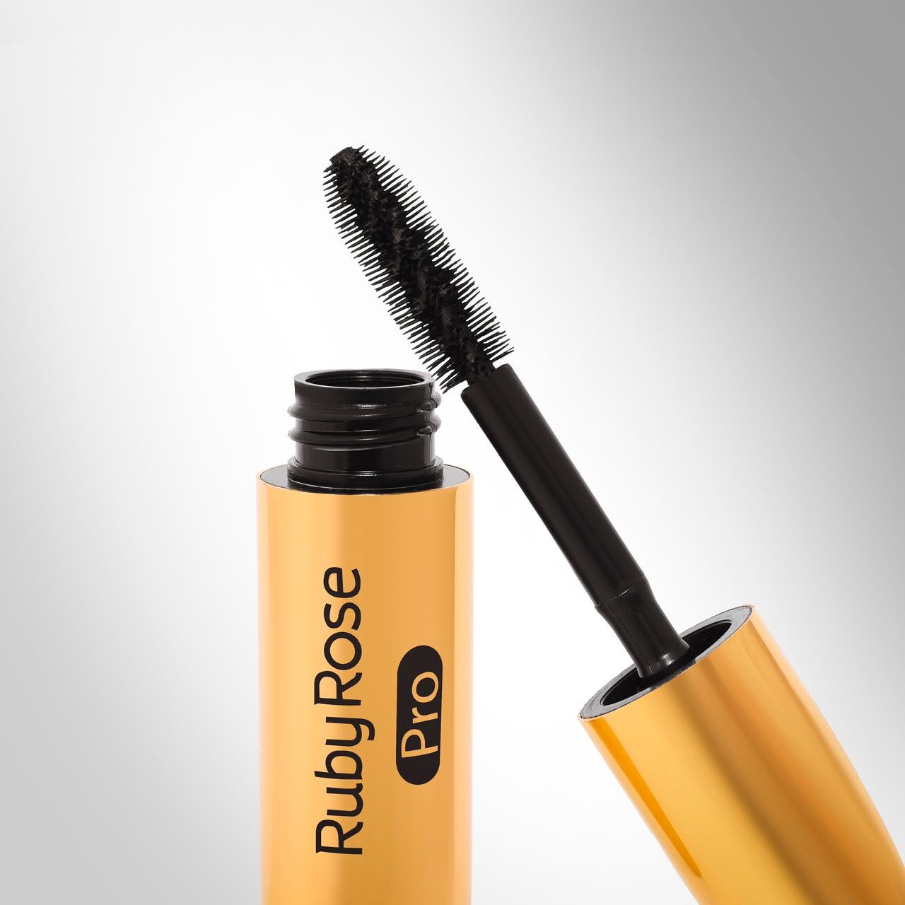 The Ultimate Precision lash Doubling Waterproof Mascara model